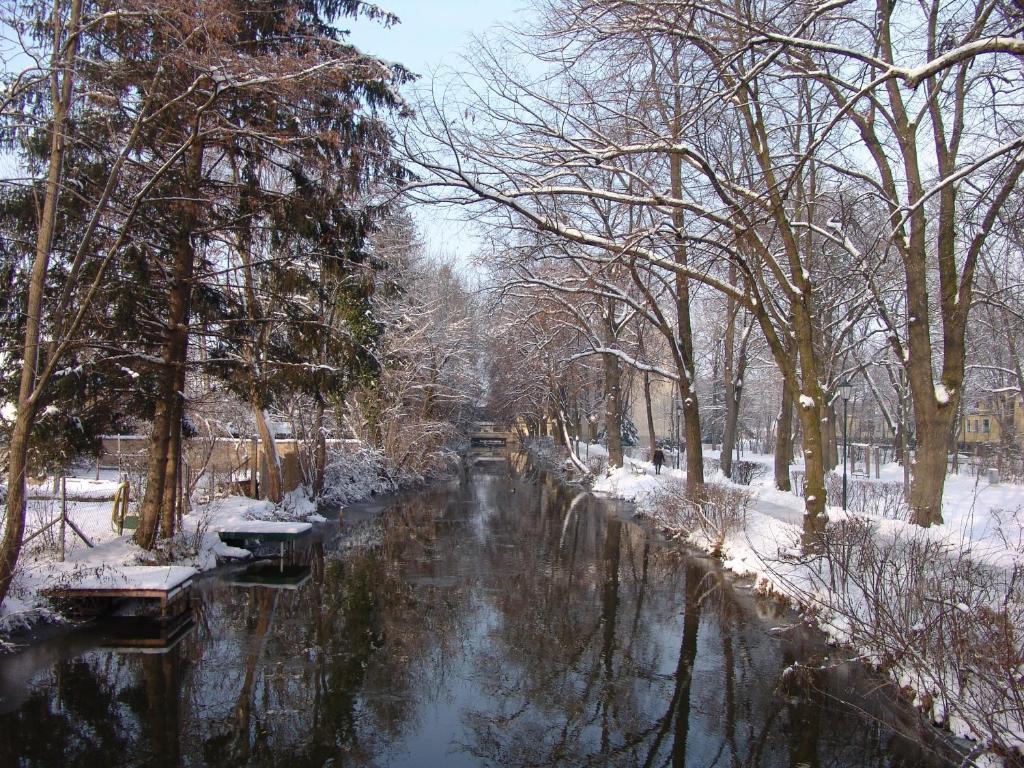 Fruehstueckshaus Wunderland Bed and Breakfast Laa an der Thaya Buitenkant foto